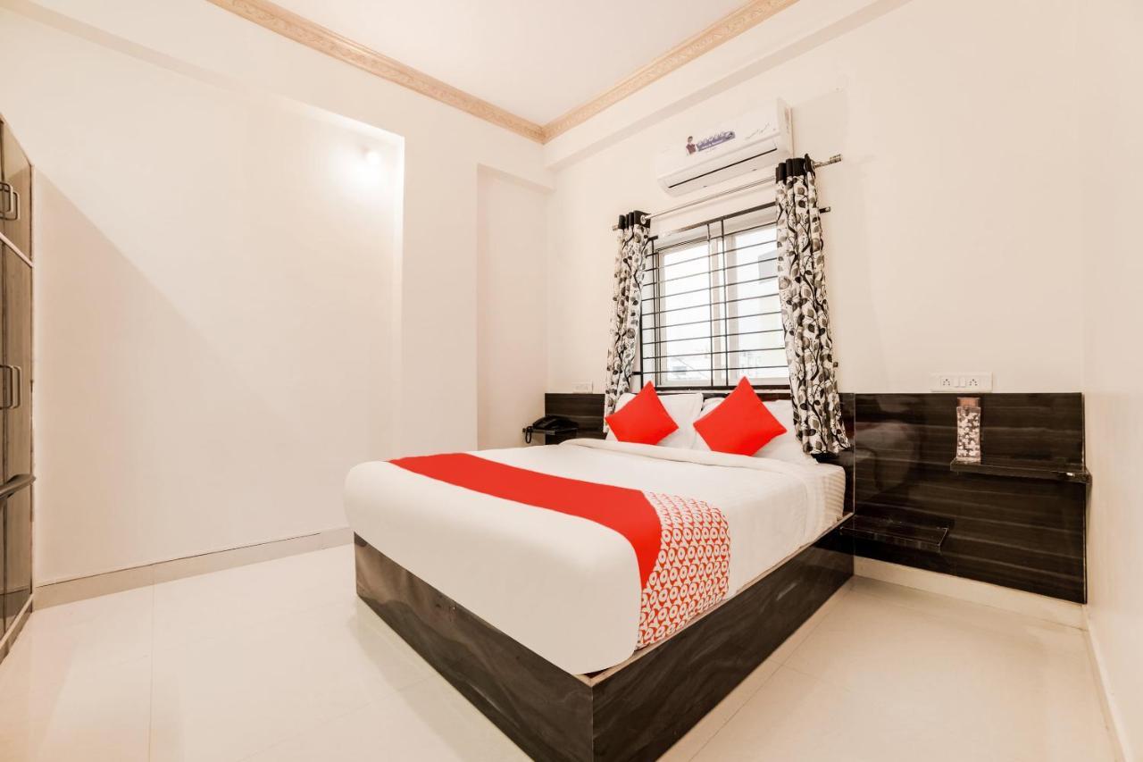 Oyo 40726 Classic Guest House Шиллонг Экстерьер фото