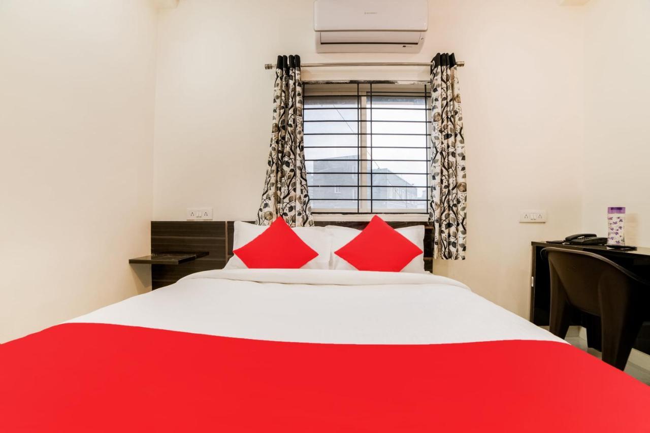 Oyo 40726 Classic Guest House Шиллонг Экстерьер фото