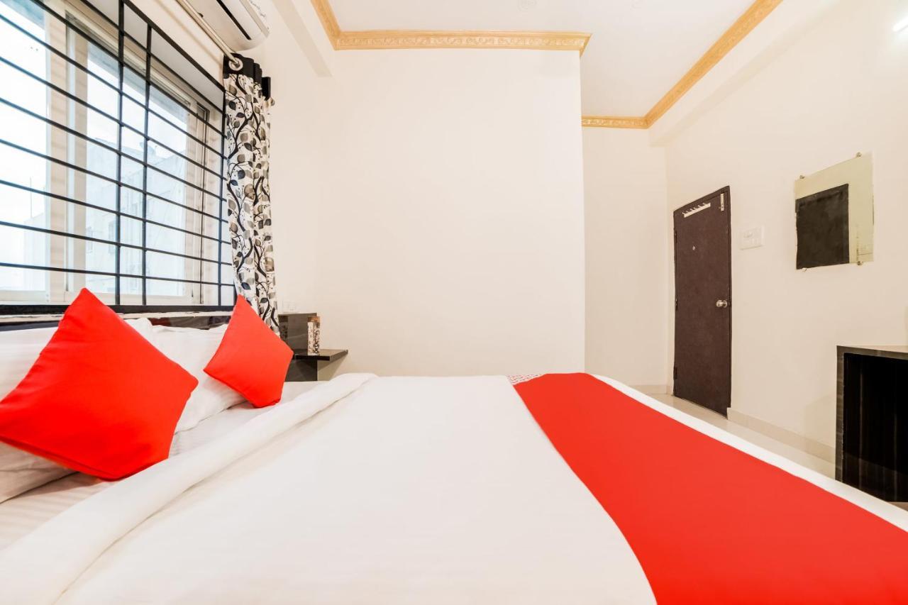 Oyo 40726 Classic Guest House Шиллонг Экстерьер фото