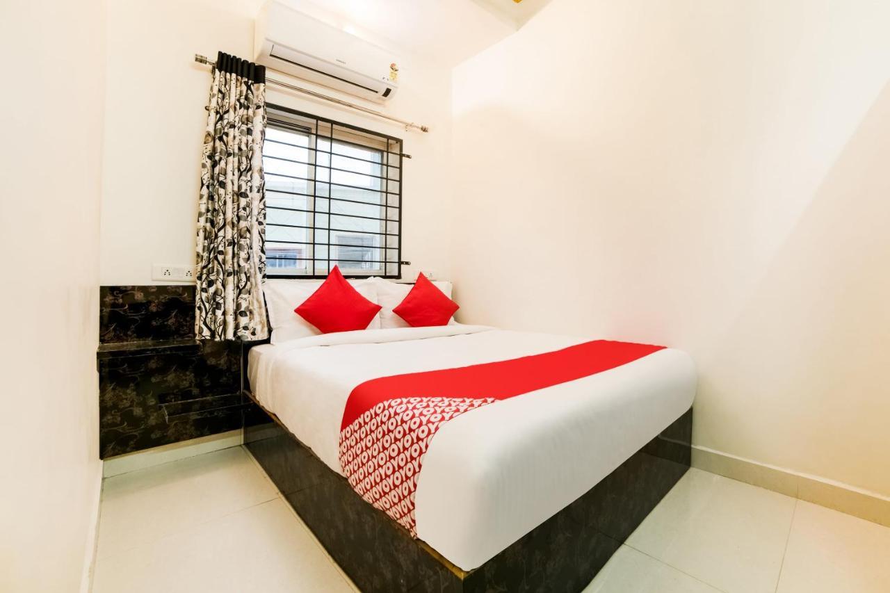 Oyo 40726 Classic Guest House Шиллонг Экстерьер фото